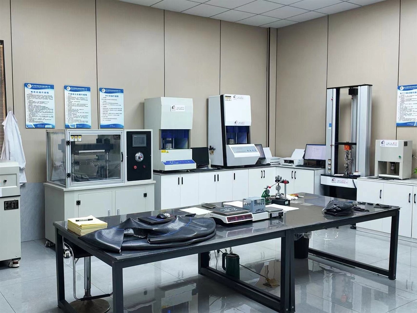 f2ec716546dad3c24291fb8c1a9a4058 f2ec716546dad3c24291fb8c1a9a4058